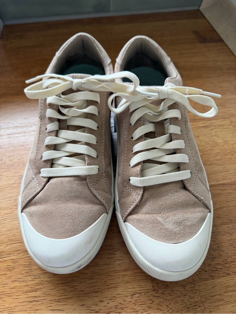Dr. Scholl's Beige “time off” Casual Sneakers